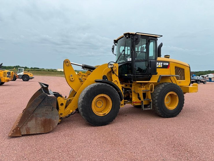 caterpillar-926m-image-1