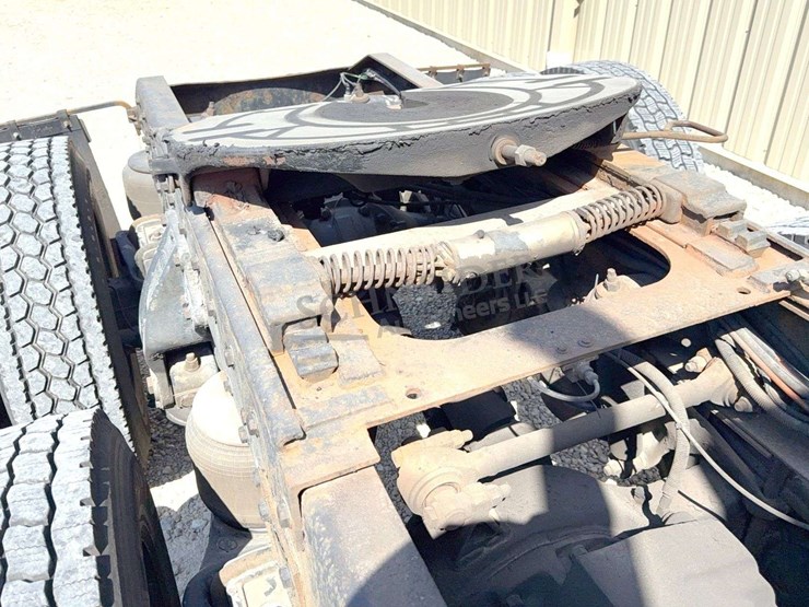 2003-peterbilt-378-image-28