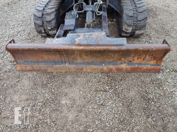 2016-kubota-kx040-4-image-18