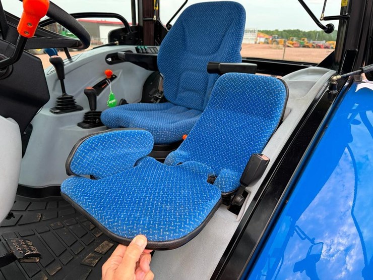 new-holland-workmaster-95-image-43