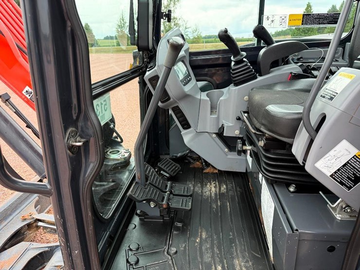 kubota-u55-4-image-47