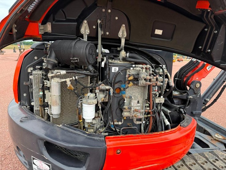 kubota-u55-4-image-30