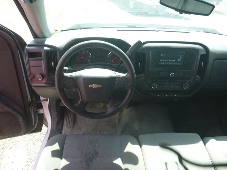 2018-chevrolet-1500-image-7