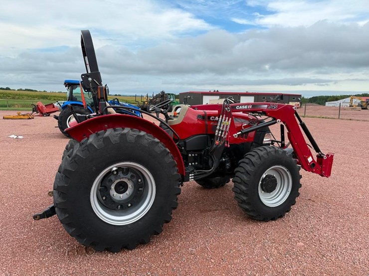 case-ih-farmall-50a-image-4
