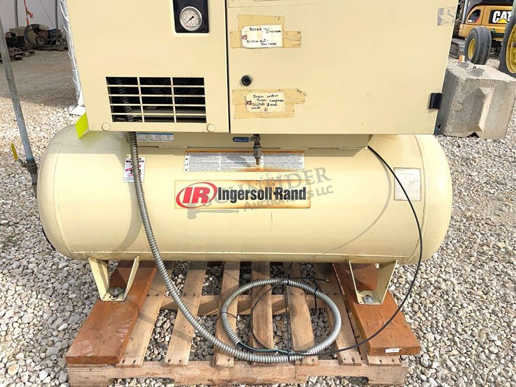 ingersoll-rand-120-gallon-air-compressor-image-7