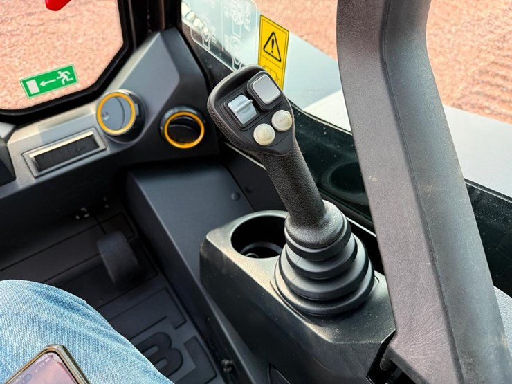 jcb-215-image-31
