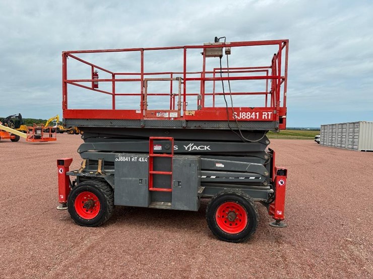2017-skyjack-sj8841rt-image-3