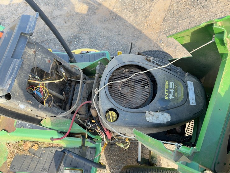 john-deere-lx176-image-2