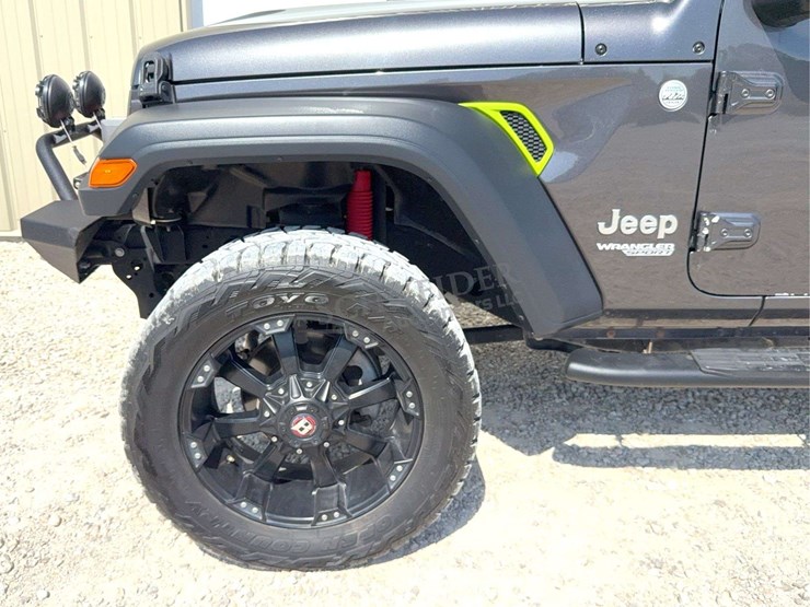 2018-jeep-wrangler-sport-image-57