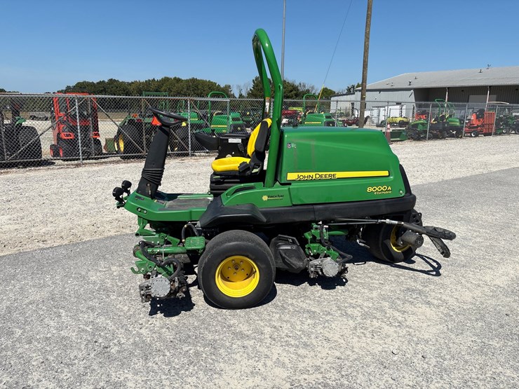 john-deere-8000a-image-3