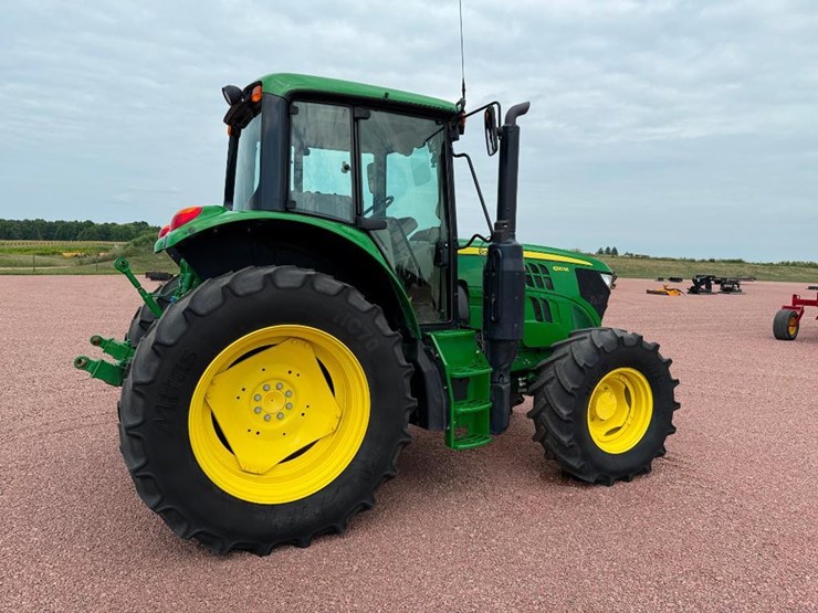 john-deere-6110m-image-4