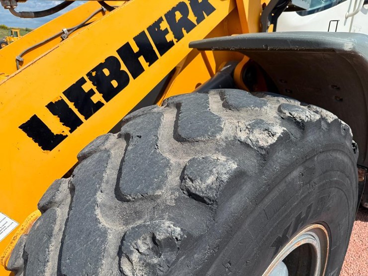 liebherr-l546-image-10