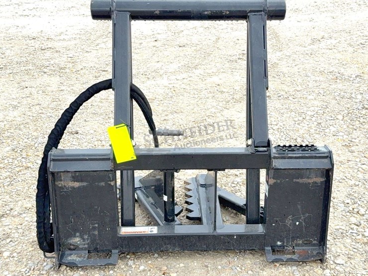 kubota-stp25-skid-steer-tree-puller-image-7