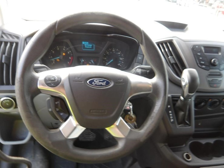 2017-ford-transit-image-17