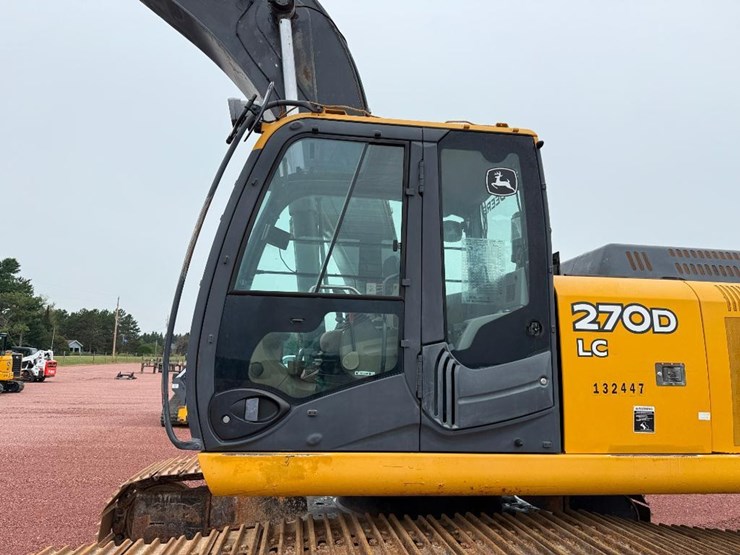 john-deere-2010-image-24