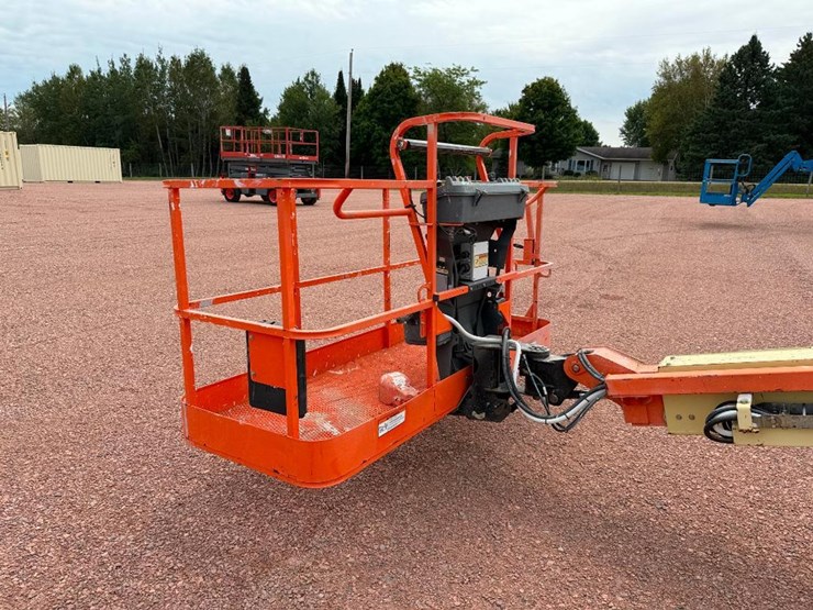 jlg-400s-image-26