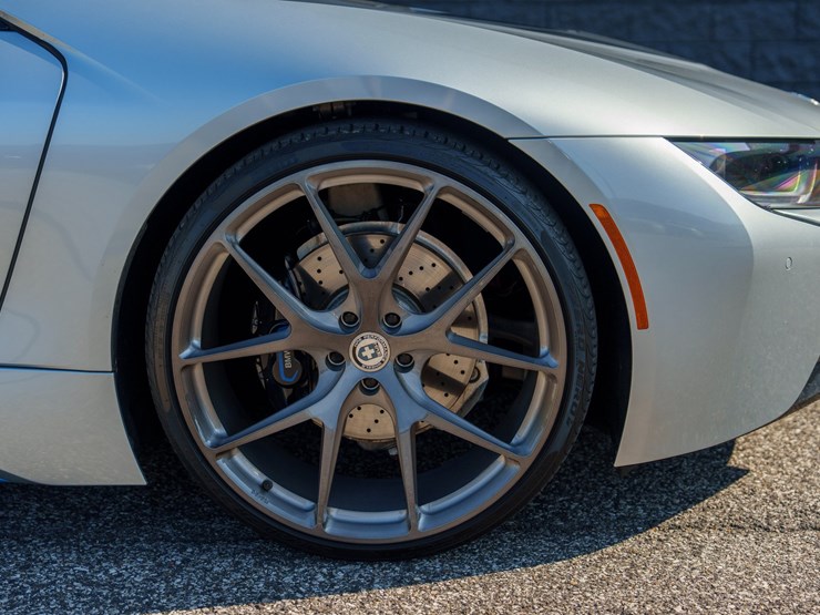 #1064-•-2015-bmw-i-8-image-44