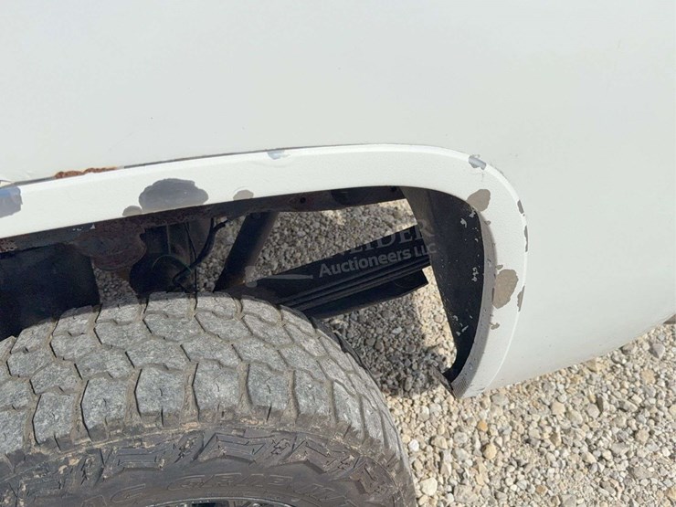 2011-chevrolet-2500hd-image-69
