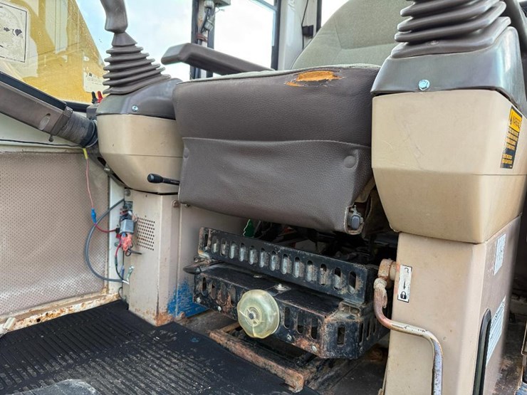 komatsu-pc150-lc-5-image-47