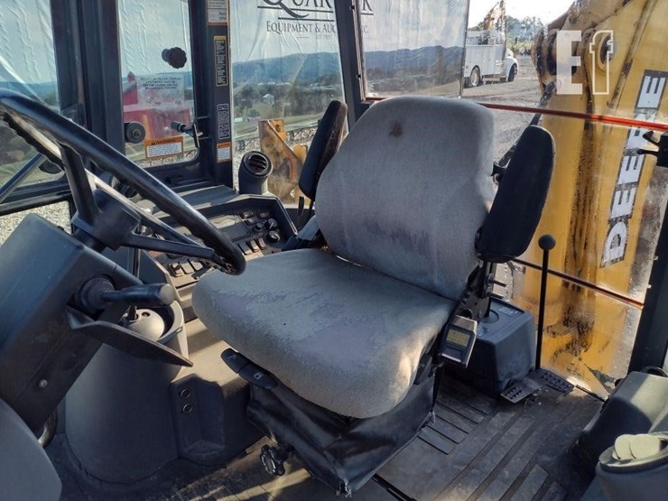 2003-deere-310sg-image-13