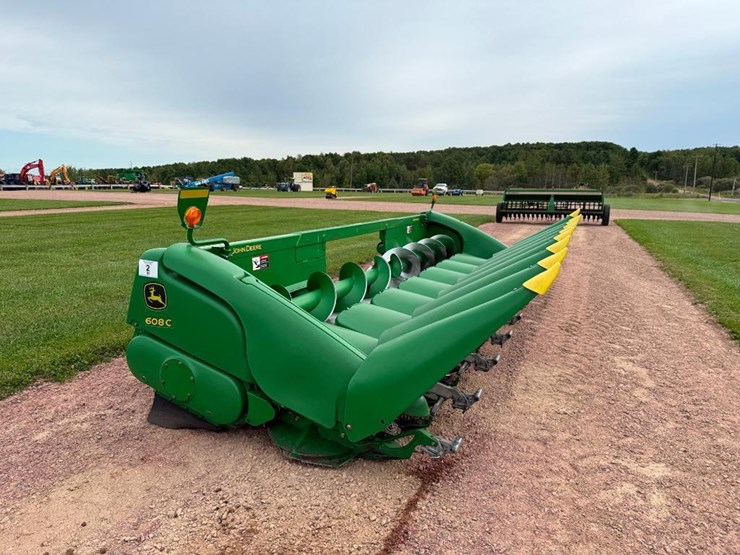john-deere-608c-stalkmaster-image-3