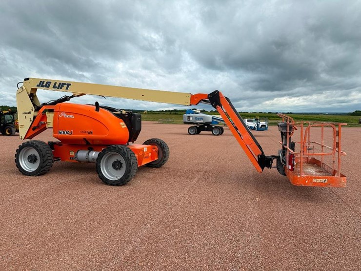 jlg-600aj-image-2