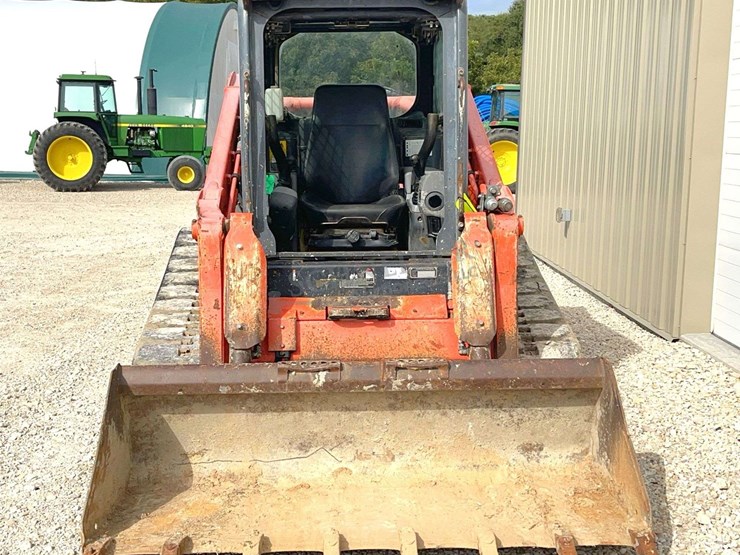 2015-kubota-svl90-image-8