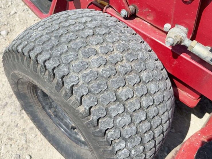 2021-toro-grand-stand-commercial-zero-turn-mower-w/-snow-plow-image-19