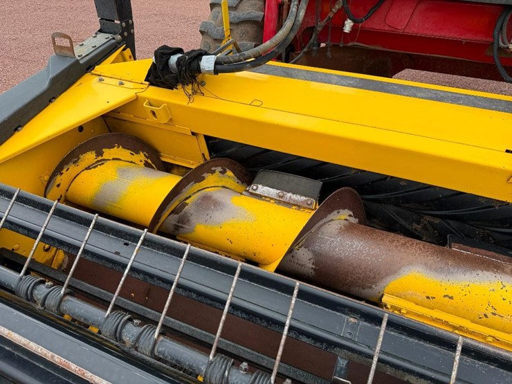 new-holland-hw305-image-30