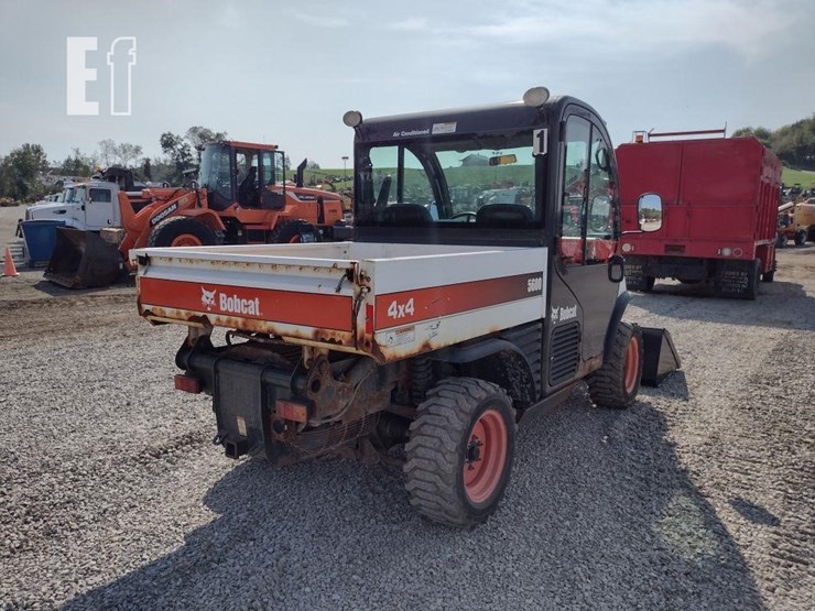 2021-bobcat-toolcat-5600-image-41
