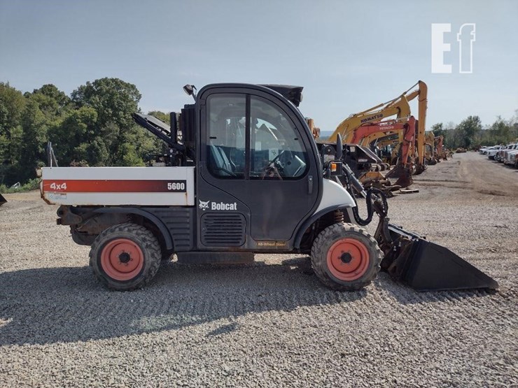 2021-bobcat-toolcat-5600-image-3