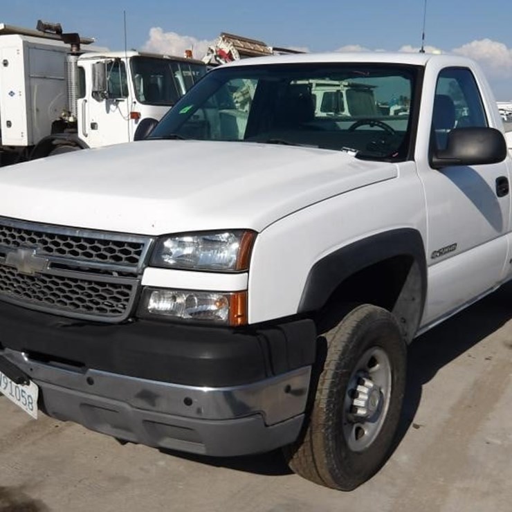 2005 CHEVROLET SILVERADO 2500