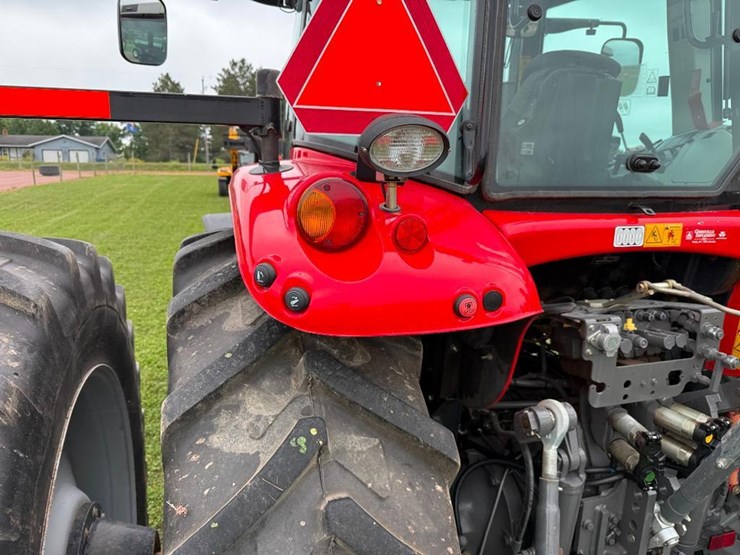 massey-ferguson-6480-image-28