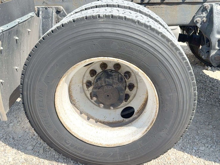 2003-peterbilt-378-image-83