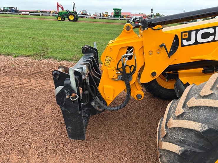 jcb-tm320-image-30