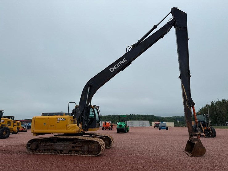 john-deere-2010-image-2