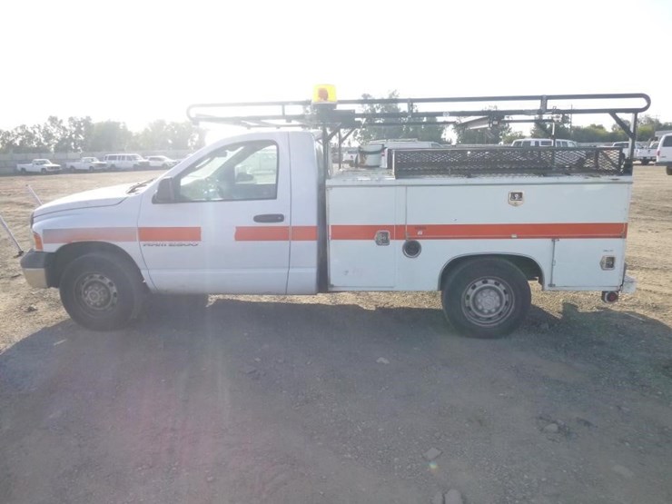 2005-dodge-ram-2500-image-6