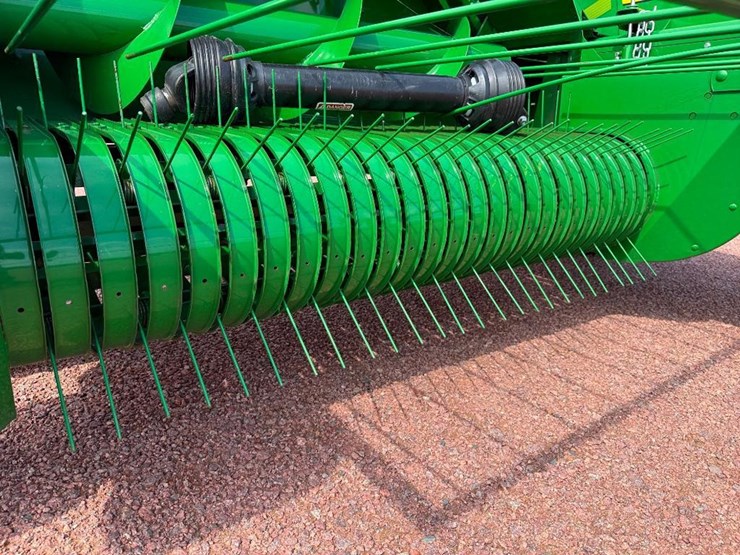 2022-john-deere-328-image-8