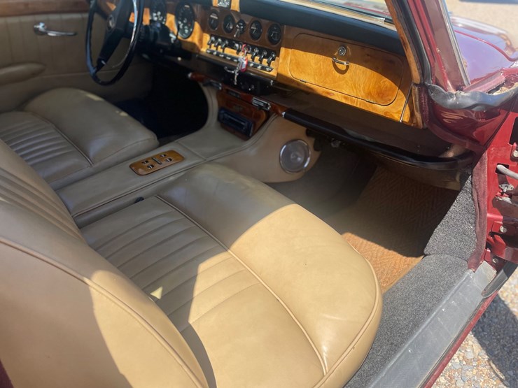 #1066-•-offered-at-no-reserve-|-1967-jaguar-420-g-image-21