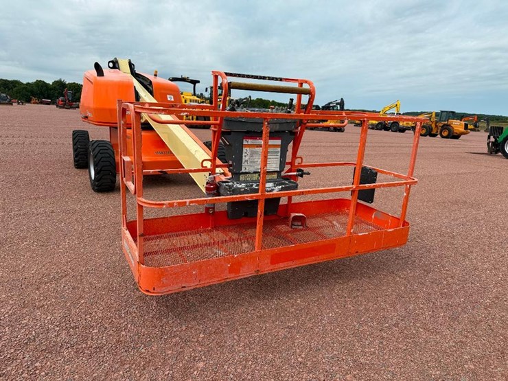 jlg-400s-image-29