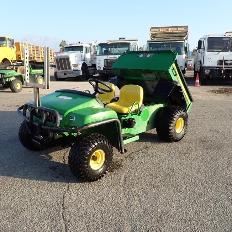 2012 JOHN DEERE GATOR
