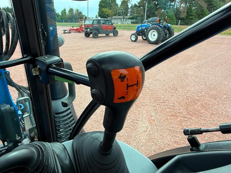 new-holland-t4.110-image-55