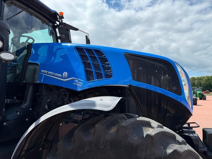 new-holland-t8.320-image-44