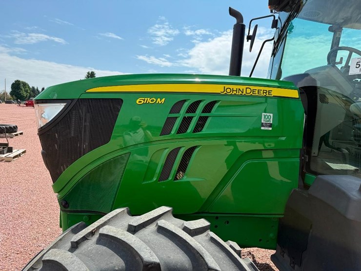 john-deere-6110m-image-23