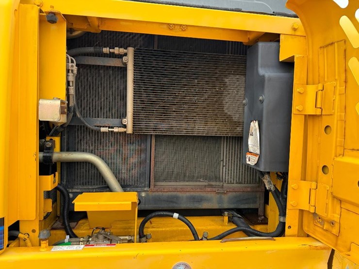 kobelco-sk210-lc-8-image-40