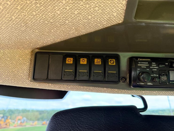 jcb-426b-image-53