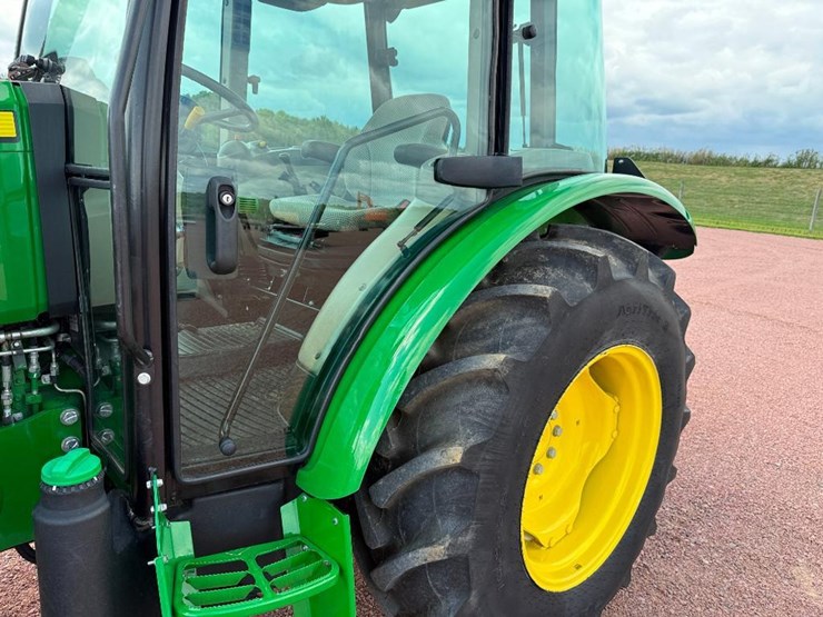 john-deere-5065e-image-18