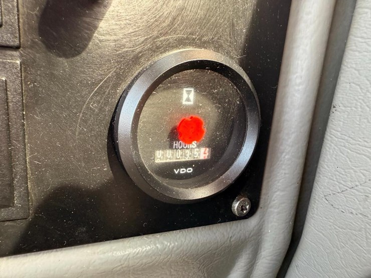 2004-volvo-l60e-image-62