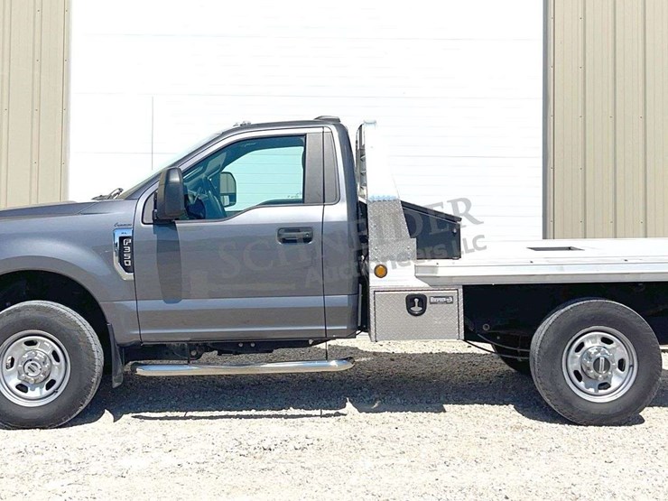 2021-ford-f350-image-4