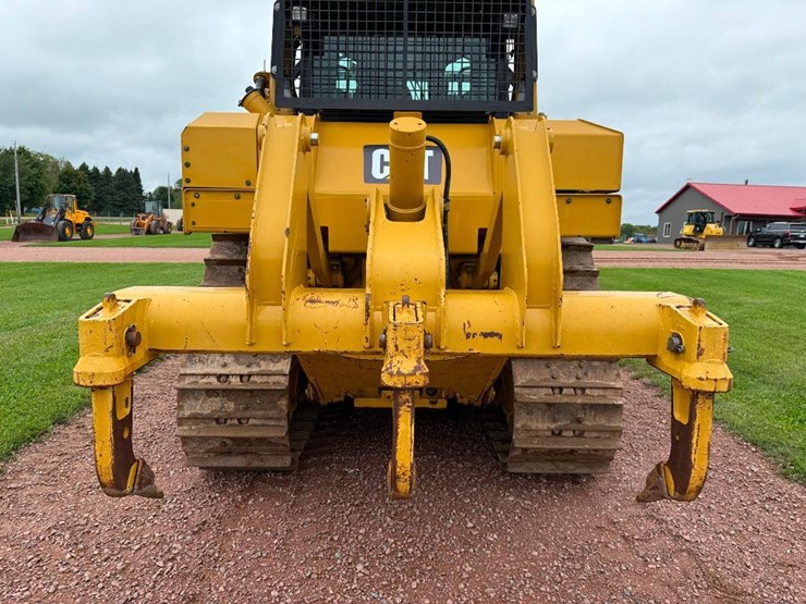 caterpillar-d6t-xl-image-37